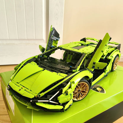 Lamborghini / Bugatti / Range Rover Süper Araba Yapım Seti - Technic Serisi, 2500+ Parça